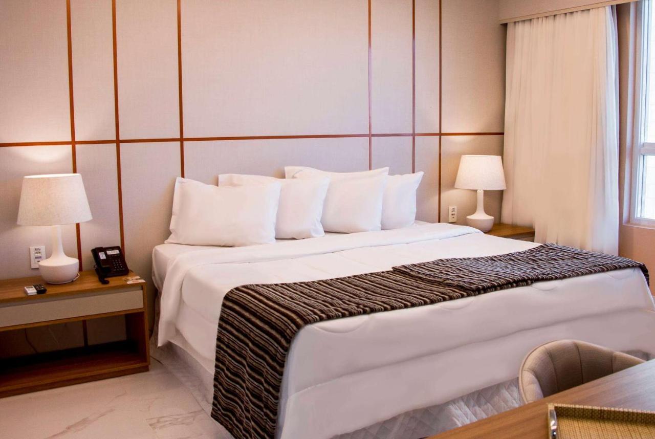 Ramada Hotel & Suites Campos Pelinca Campos dos Goytacazes Eksteriør billede