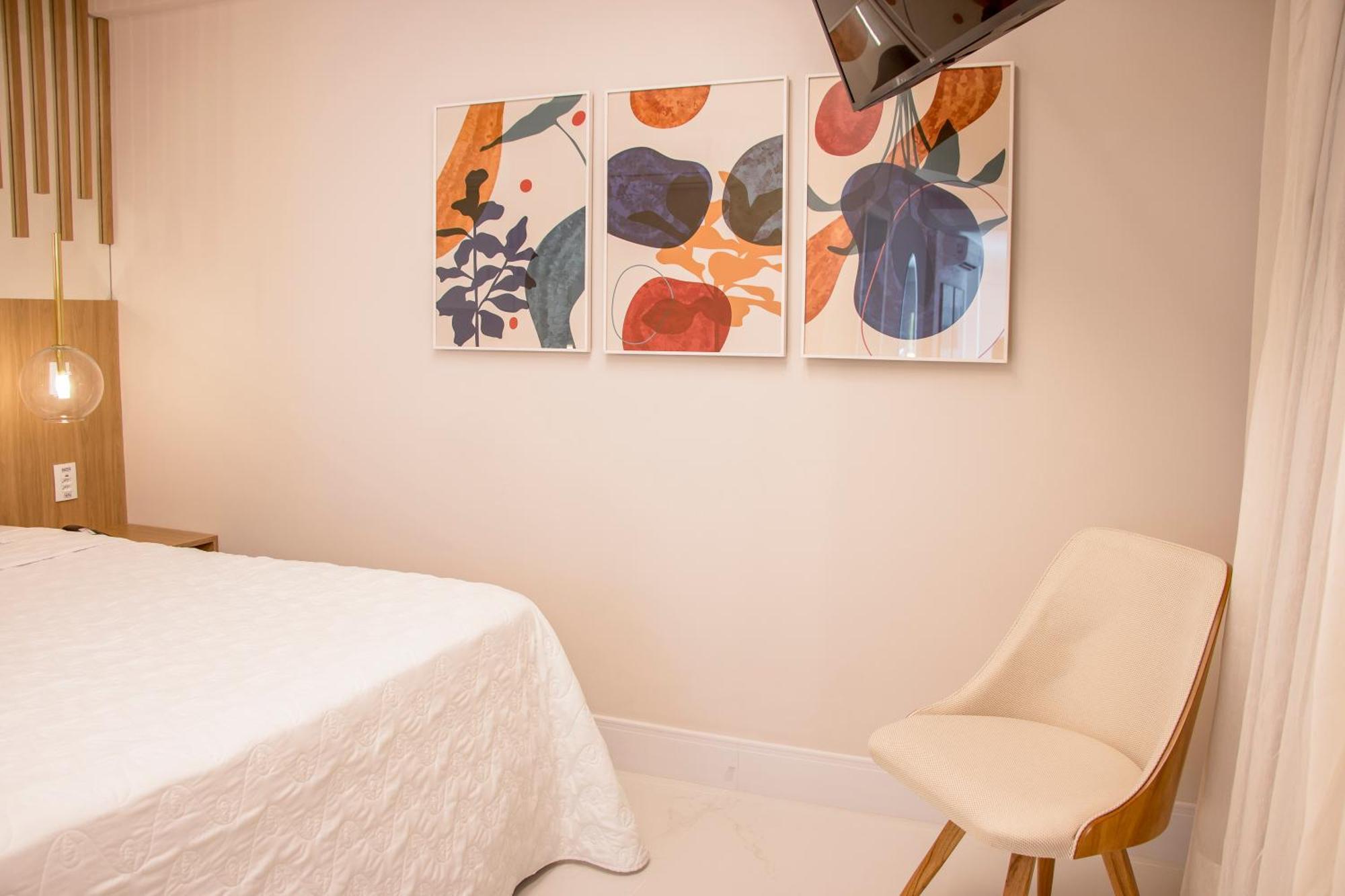 Ramada Hotel & Suites Campos Pelinca Campos dos Goytacazes Eksteriør billede